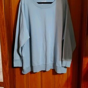 Light blue sweatshirt 5x women's